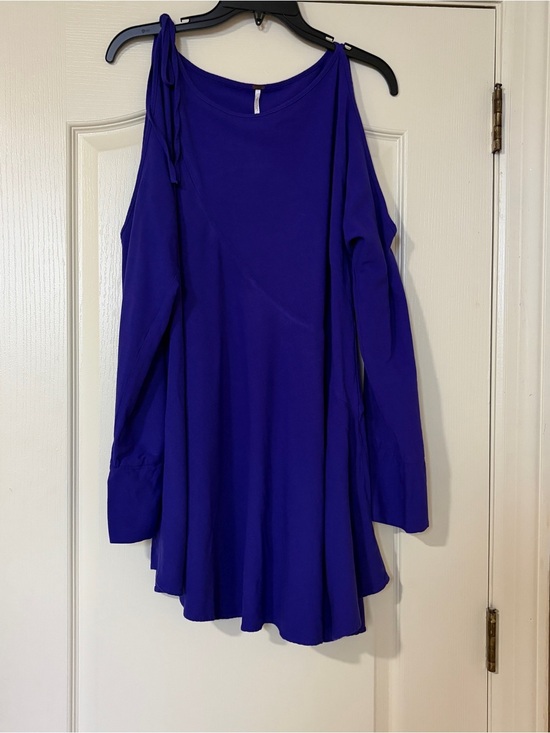 Free People Dresses & Skirts - Vibrant Royal Blue/Purple Cold-Shoulder Tunic